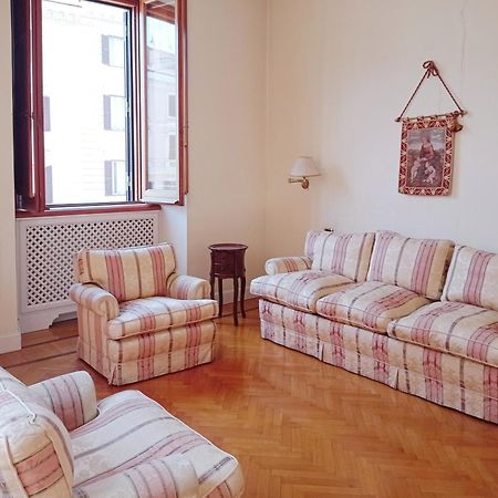 Roman Holidays Boutique Δωμάτιο φωτογραφία