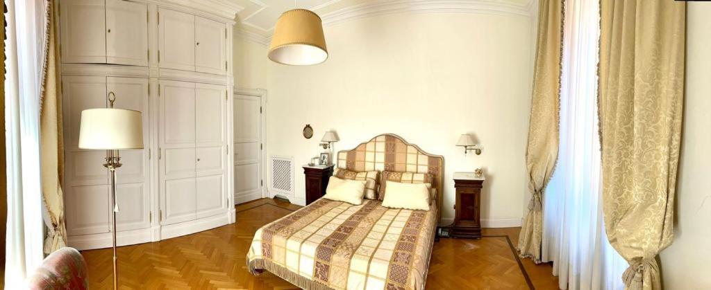 Roman Holidays Boutique Εξωτερικό φωτογραφία