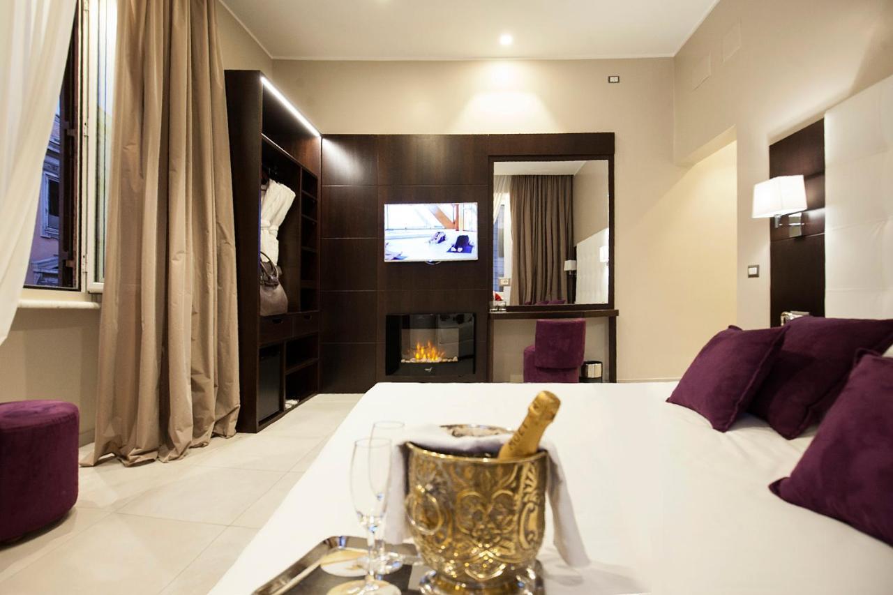 Roman Holidays Boutique Εξωτερικό φωτογραφία